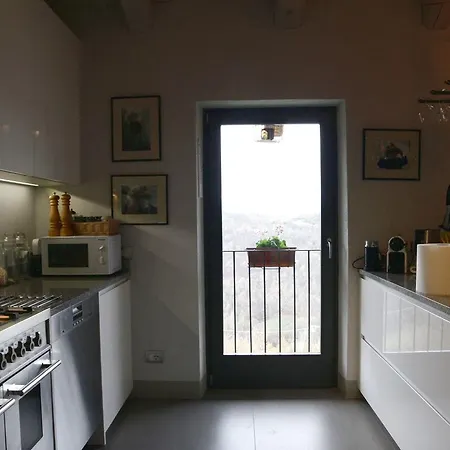 Vignotti Villa Mombarcaro